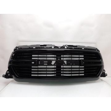 Grille Assembly w/o Surround View Camera Black Grille/Chrome Surround for Ram 1500 2019-2022