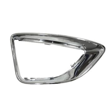 Bumper Insert Front Right Fog Lamp Opening Molding for Ford Fusion SEL Hybrid 2010-2012
