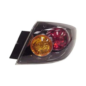 Tail Light Assembly Right Standard Type for Mazda 3 Hatchback 2004-2006