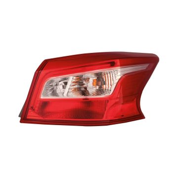 Tail Light Assembly Right Outer for Nissan Sentra 2016-2019