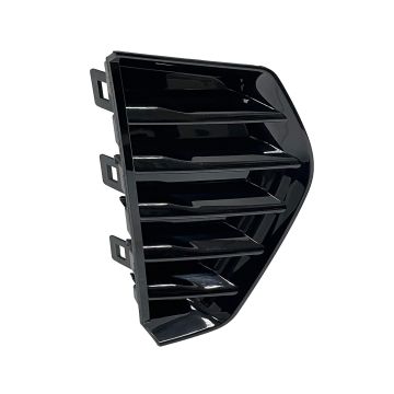 Bumper Insert Front Right Fog Lamp Opening Cover w/o Fog Lamps for Cadillac XT4 2019-2024